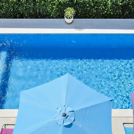 9 Bedroom Awesome In Starigrad Holiday home *