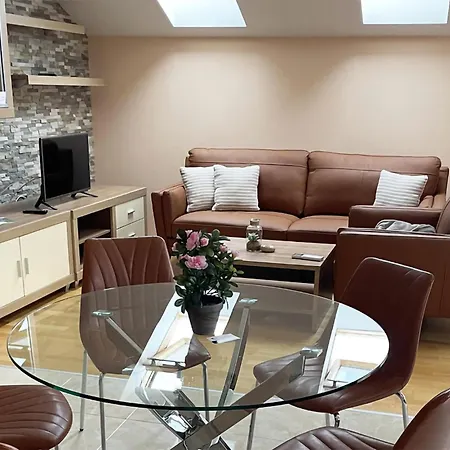 9 Bedroom Awesome In Starigrad